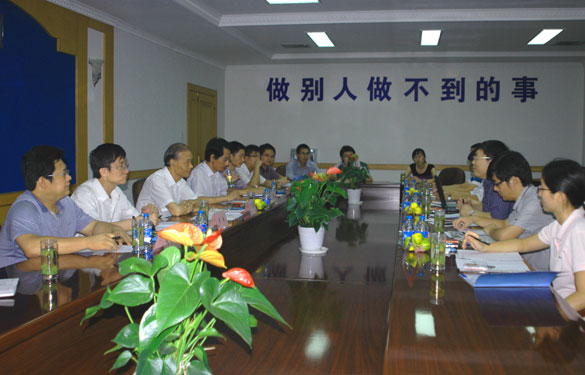 國核工程有限公司領(lǐng)導(dǎo)、專家來上上集團(tuán)考察