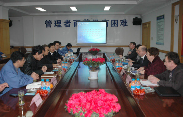 俄羅斯核動(dòng)力康采恩股份公司領(lǐng)導(dǎo)一行來(lái)江蘇上上電纜集團(tuán)參觀訪問(wèn)
