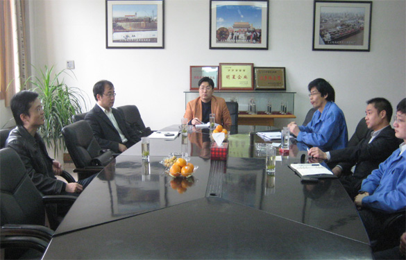 溧陽市委、常委組織部部長楊琪來江蘇上上電纜集團(tuán)慰問科技人才